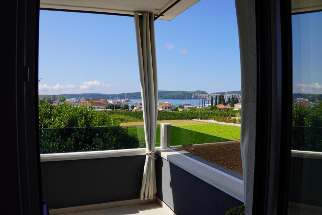 Blue Shell Trogir Apartment Exteriör bild